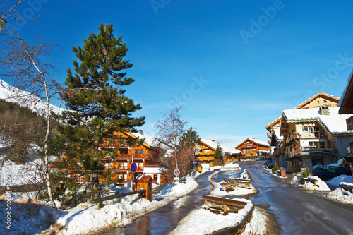 Mountain ski resort © haveseen