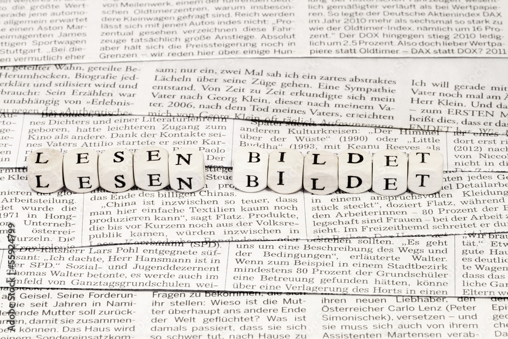 Obraz premium Czytanie uczy