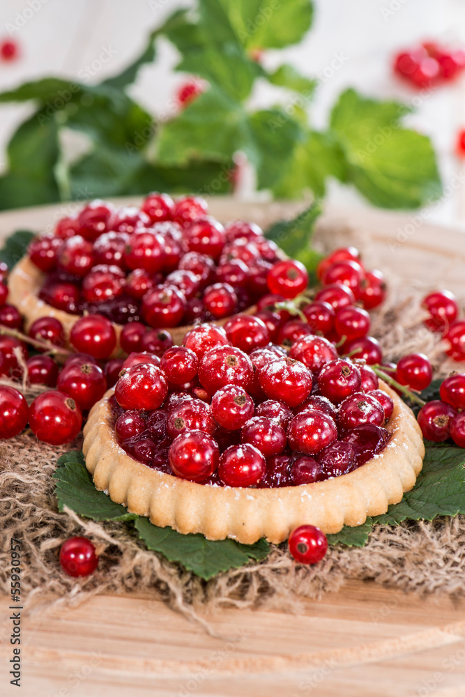 Small Red Currant Cupcake Small Red Currant Cupcake