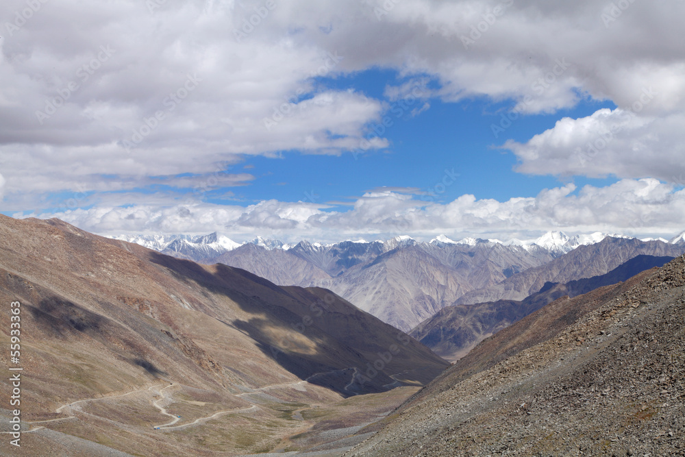 Beautiful valley & snowcapped mountain from Khardung La, HDR