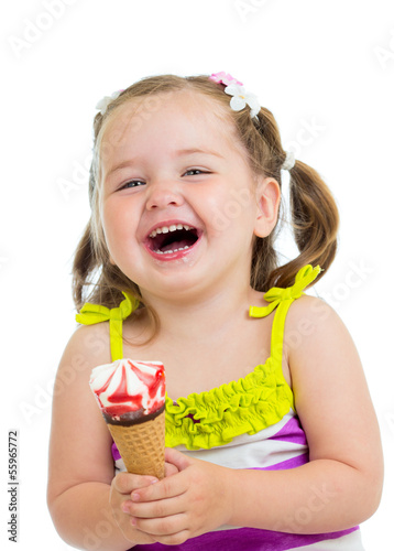 smiling kid girl eating ice...