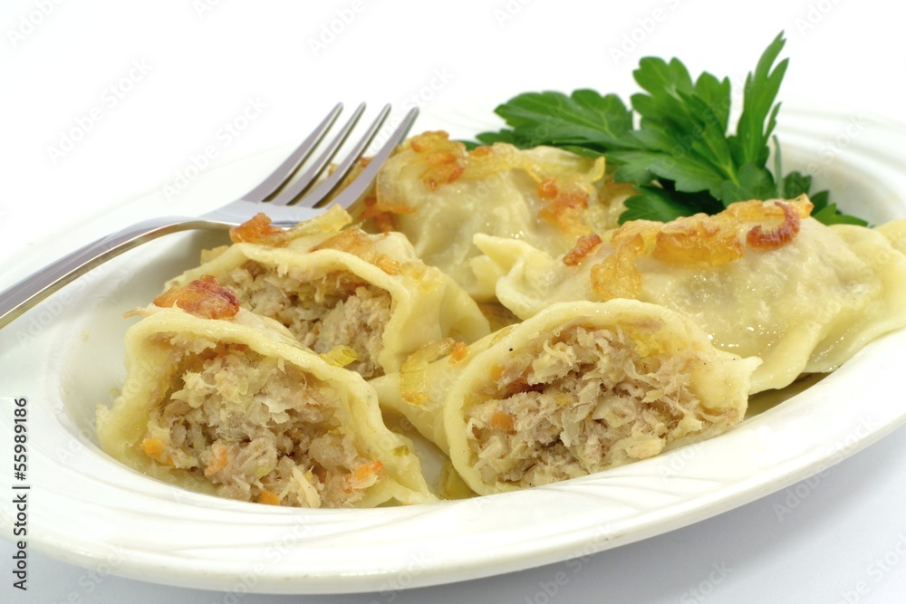 dumplings with meat, cabbage and onion