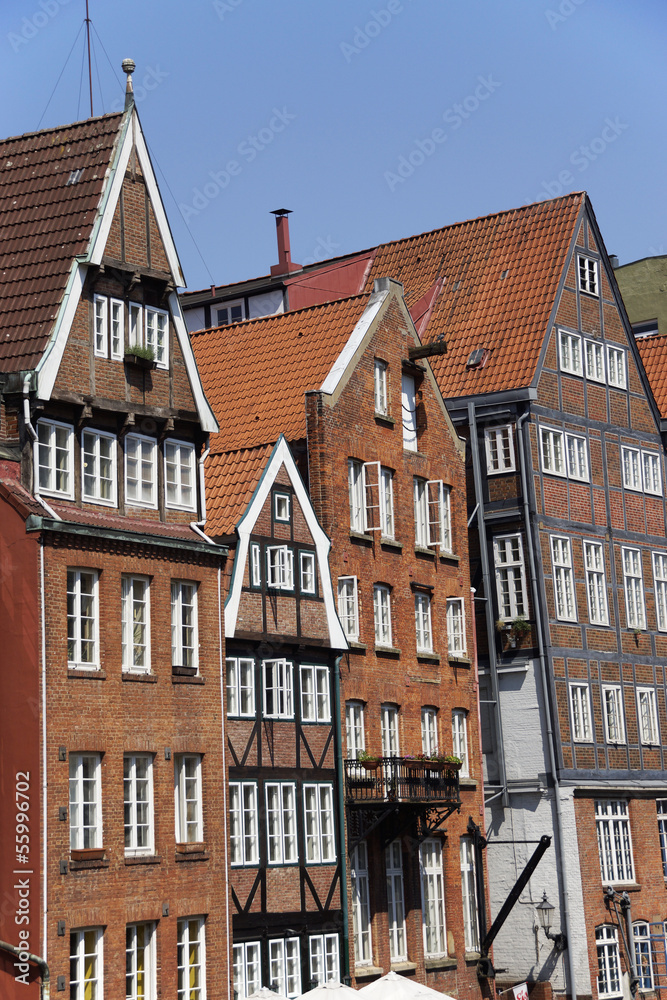 Fototapeta premium Häuser an der Deichstrasse/Nikolaifleet, Hamburg