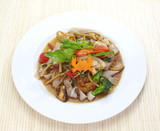 spicy fried noodle with pork