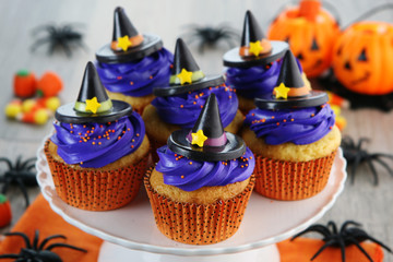 halloween cupcakes