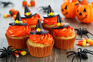 halloween cupcakes