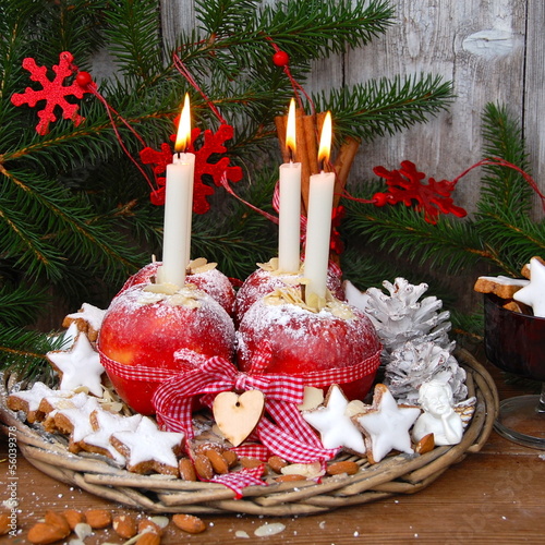 Weihnachten Kerzen Dekorati...