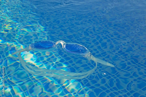 pool goggle