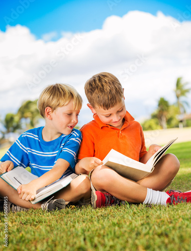 Kids Reading Books
