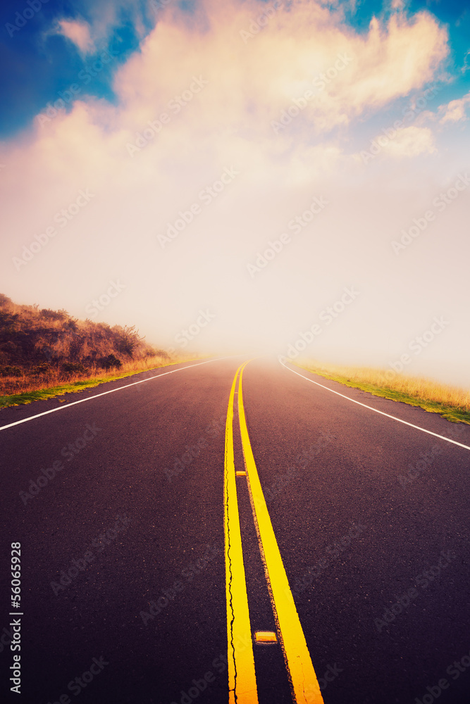 Naklejka premium Sunset Road