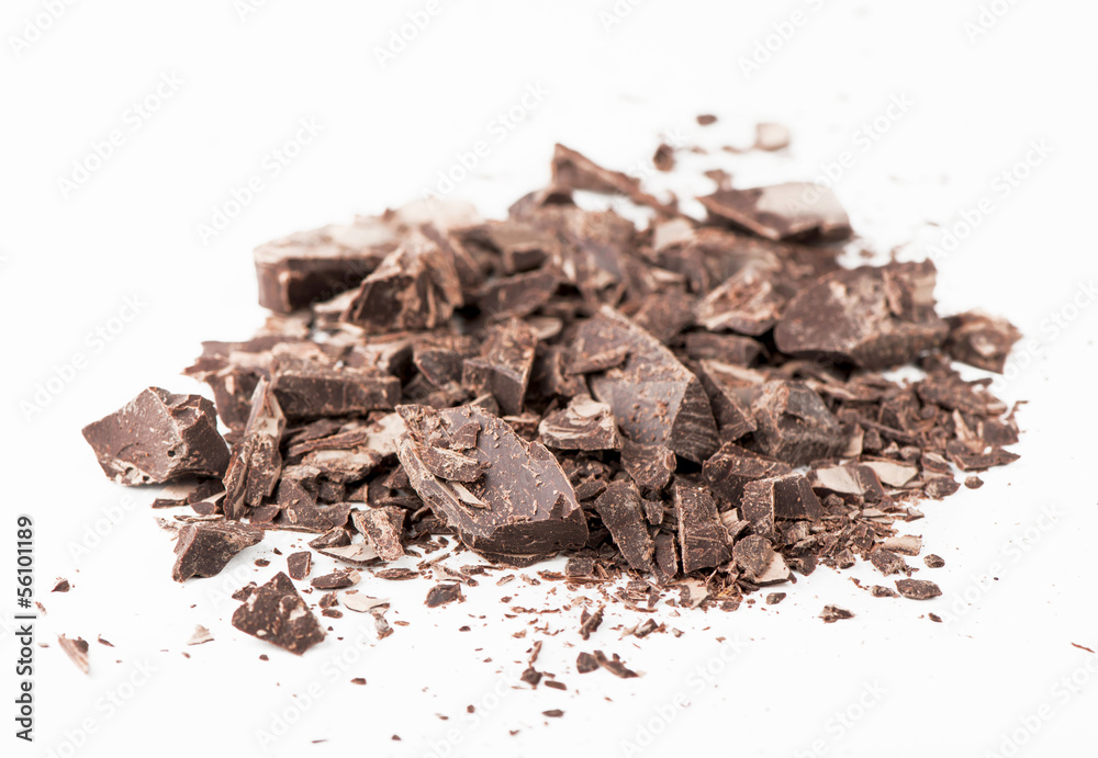 Fototapeta premium Chocolate pieces isolated on white background