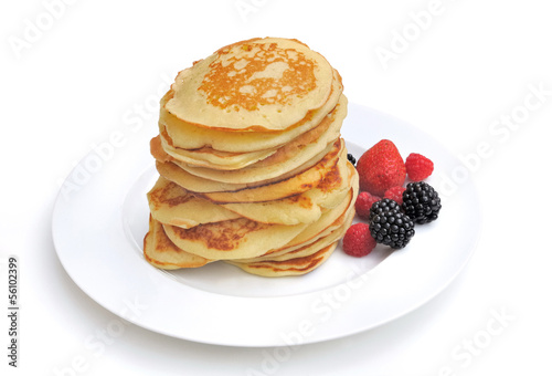 pancakes et fruits rouges