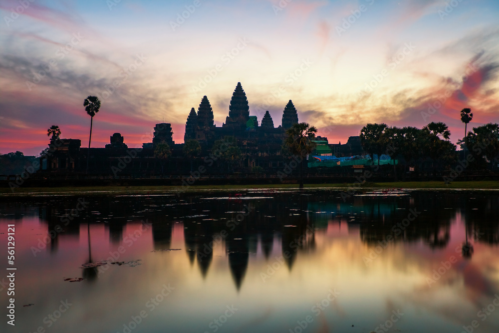 sunrise at angkor wat temple