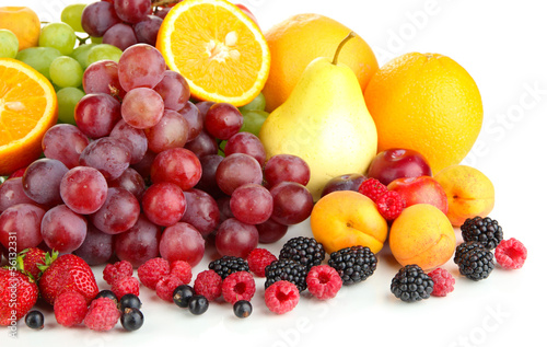 Fototapeta Naklejka Na Ścianę i Meble -  Fresh fruits and berries isolated on white