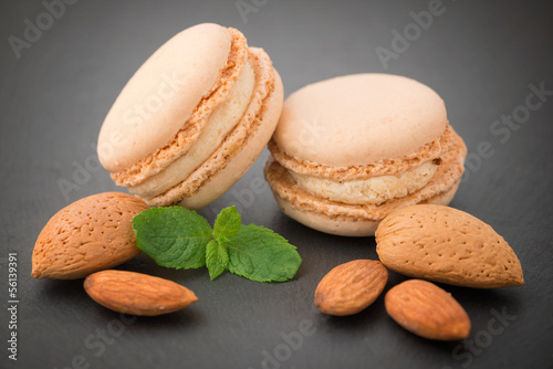 Macaroons with almonds
