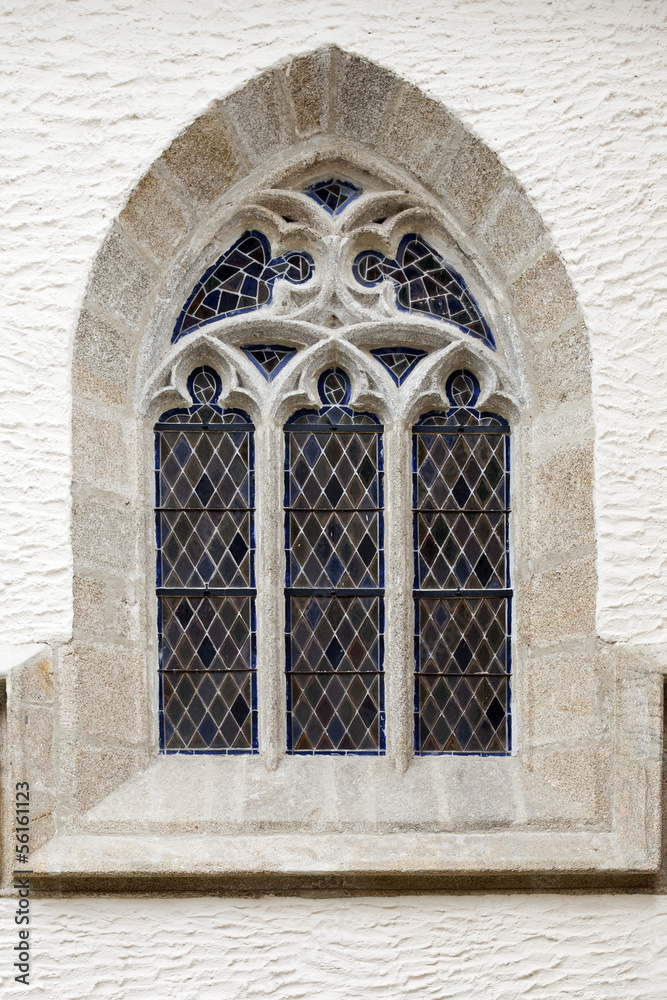 Gotisches Fenster unterteilt