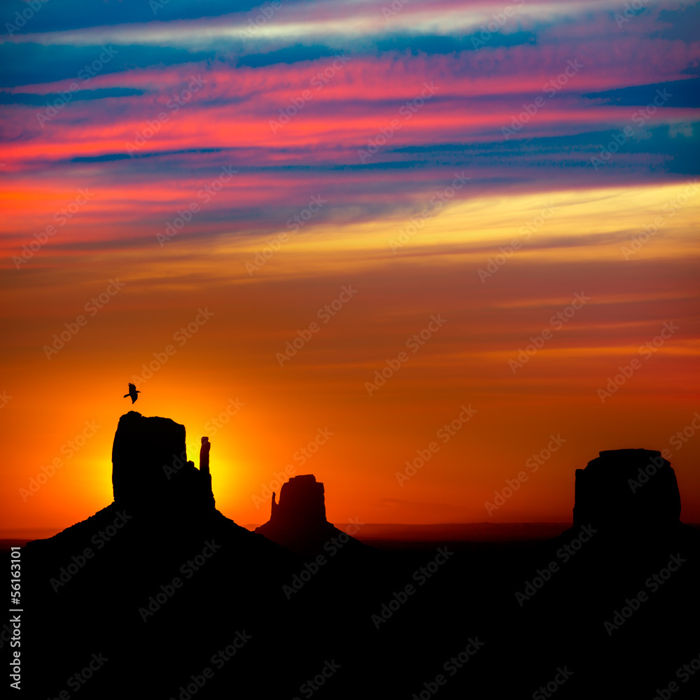 Sunrise at Monument Valley at Mittens and Merrick Butte