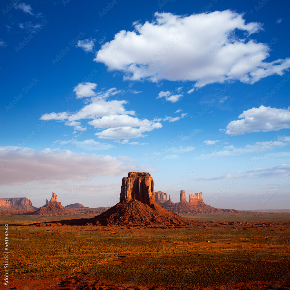 Monument Valley Mittens morning view Utah