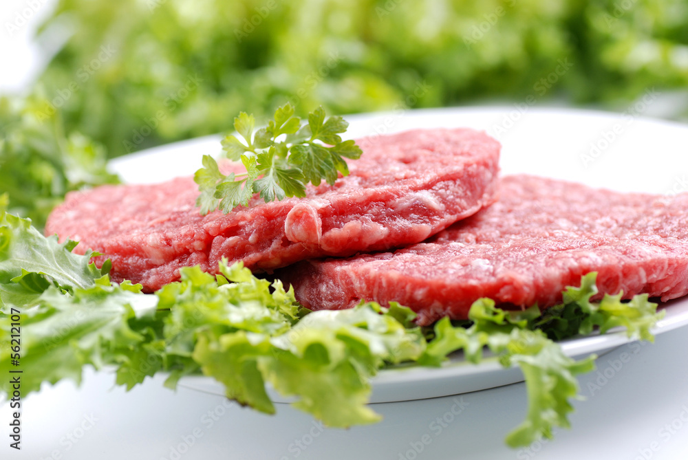 hamburger di carne vitello crudi hamburger di carne vitello crudi