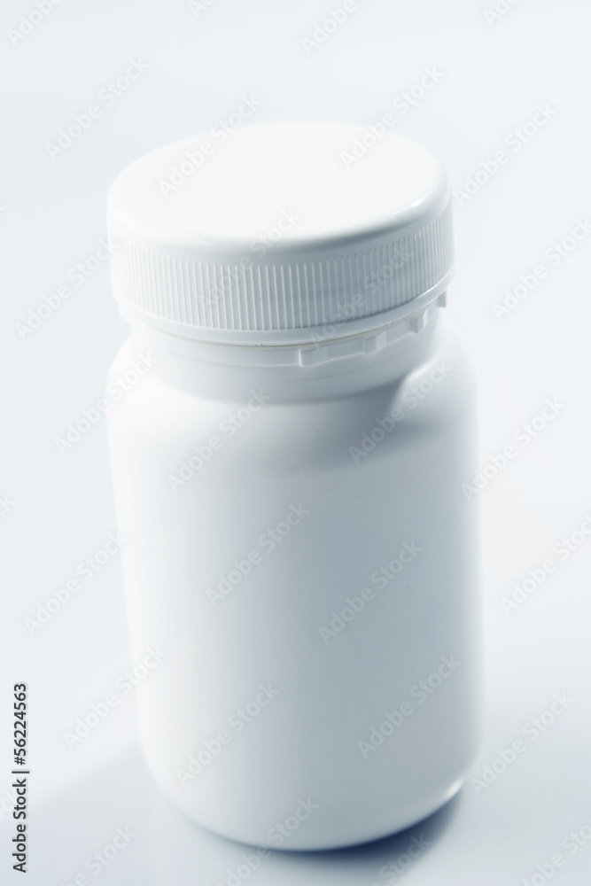 Pill container Pill container