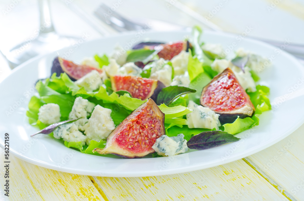 salad with cheese and figs salad with cheese and figs