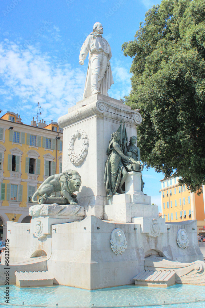 Obraz premium Garibaldi's monument de Nice