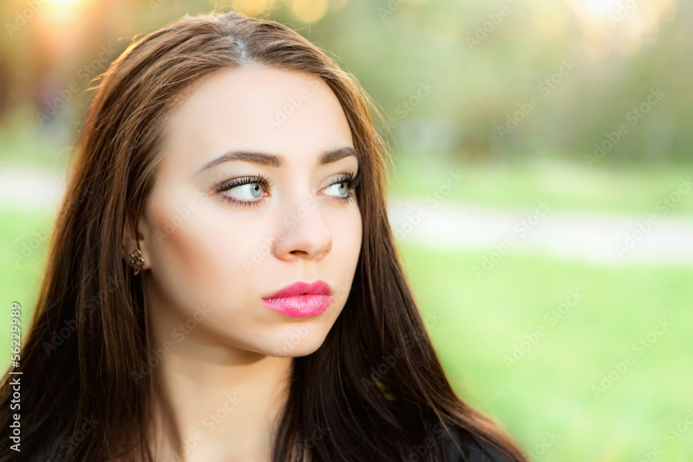 Young attractive woman Young attractive woman