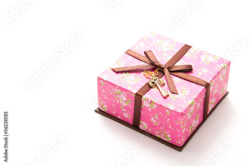 gift box of floral design © kenjii