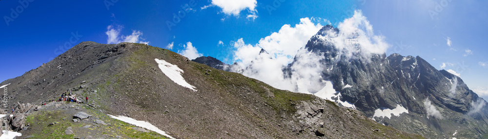 Panorama del Monviso visto dal passo Losetta