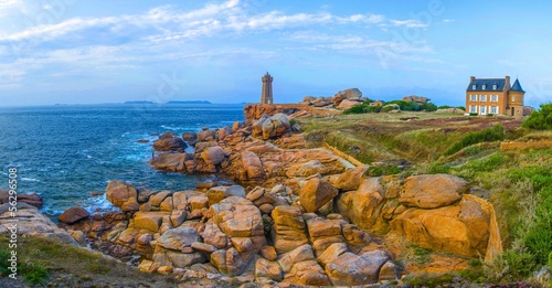 Bretagne, Ploumanac'h à Perros-Guirec photo