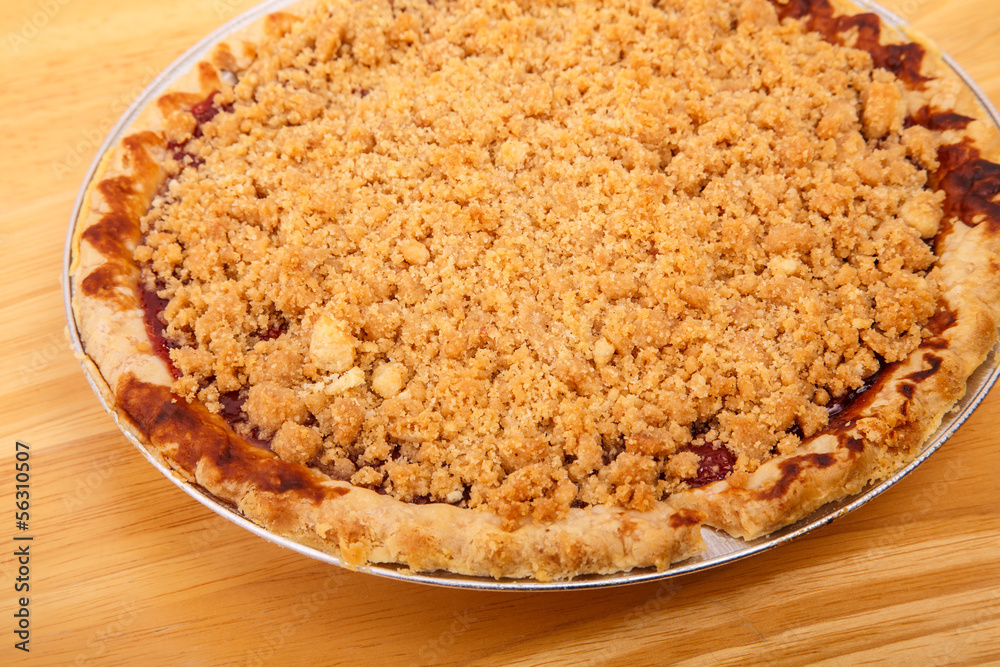 Hot Cherry Pie with Crumb Topping Hot Cherry Pie with Crumb Topping