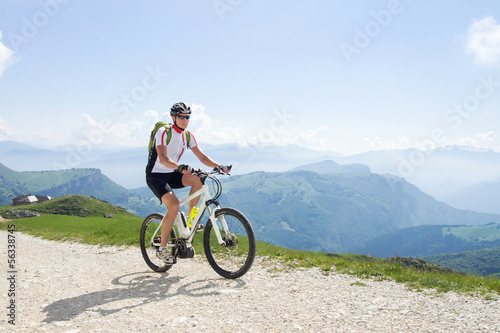 Mann, Mountainbike, Fahrrad, Gebirge, e-bike, ebike
