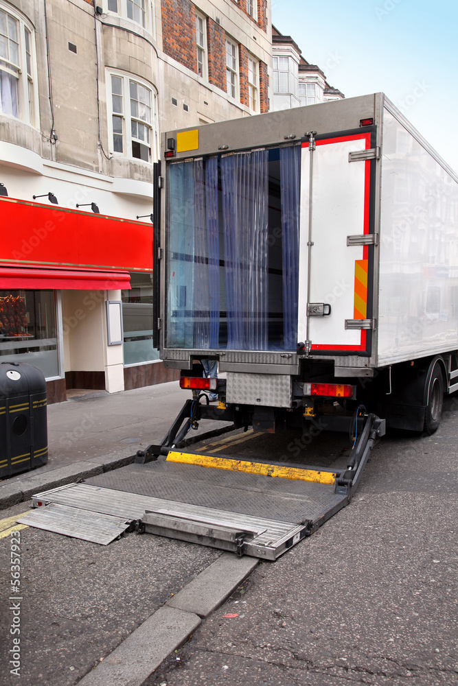 Naklejka premium Truck door