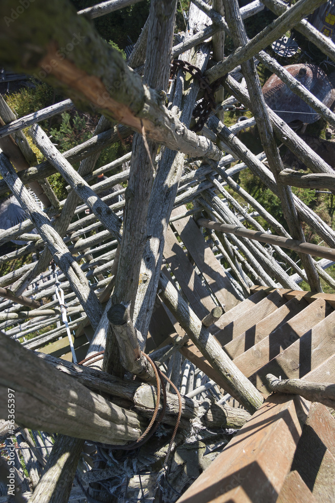 Obraz premium Construction of wooden tower