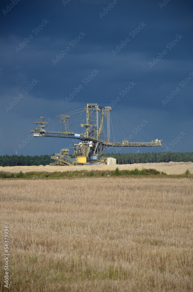 Fototapeta premium Absetzer im Tagebau