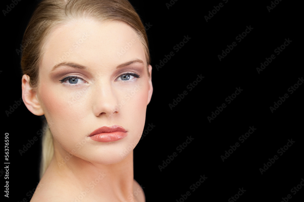Fototapeta premium Serious perfect blonde posing