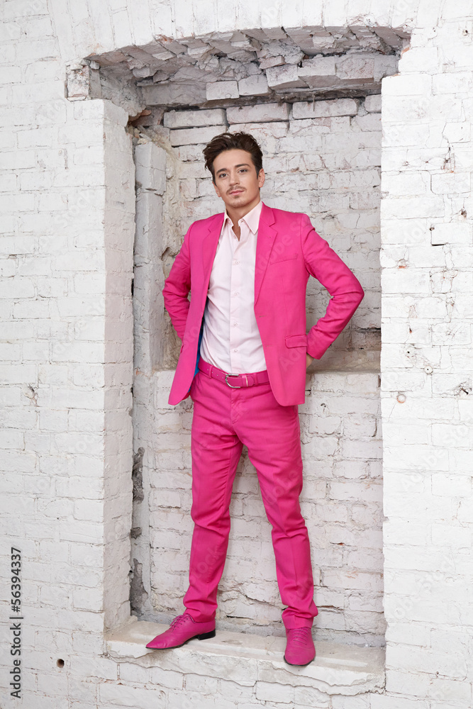 Shoes with hotsell pink suit