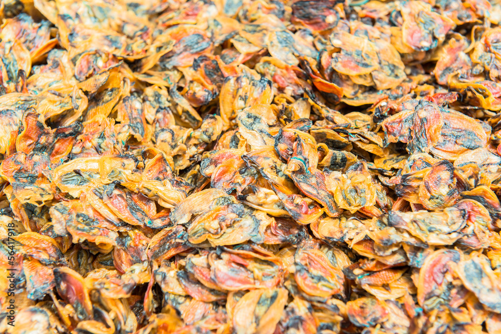 dried mussels on the market