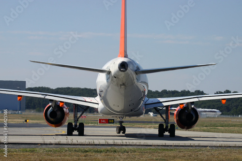 Derrière Easyjet