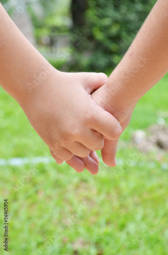 Little sibling hand holding © wckiw