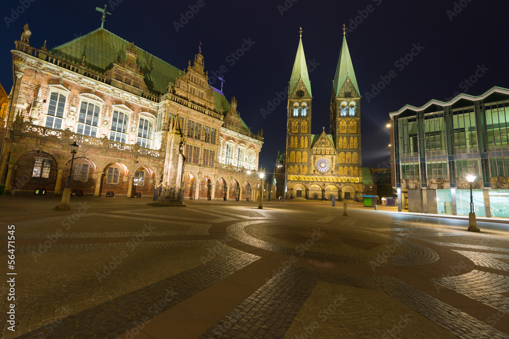 Market Square in Bremen at night