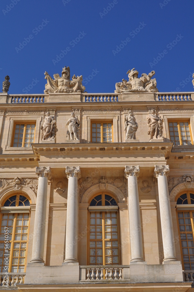 Facade du château de Versailles