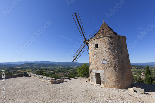 Le Chateau les Moulins, Provence