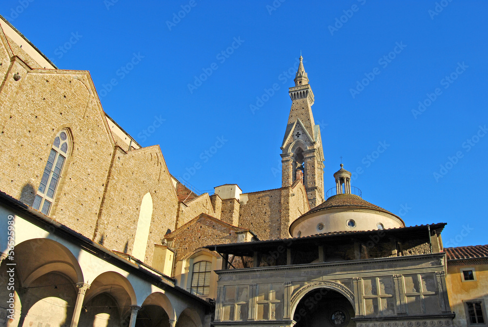 Obraz premium Cloister of the Basilica of Santa Croce in Florence - Italy;