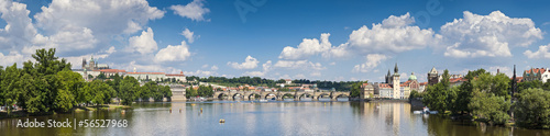 Charles Bridge, Prague in Summer © travelwitness