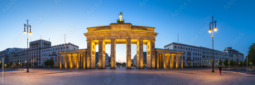 Brandenburg Gate, Berlin, Germany - obrazy, fototapety, plakaty 