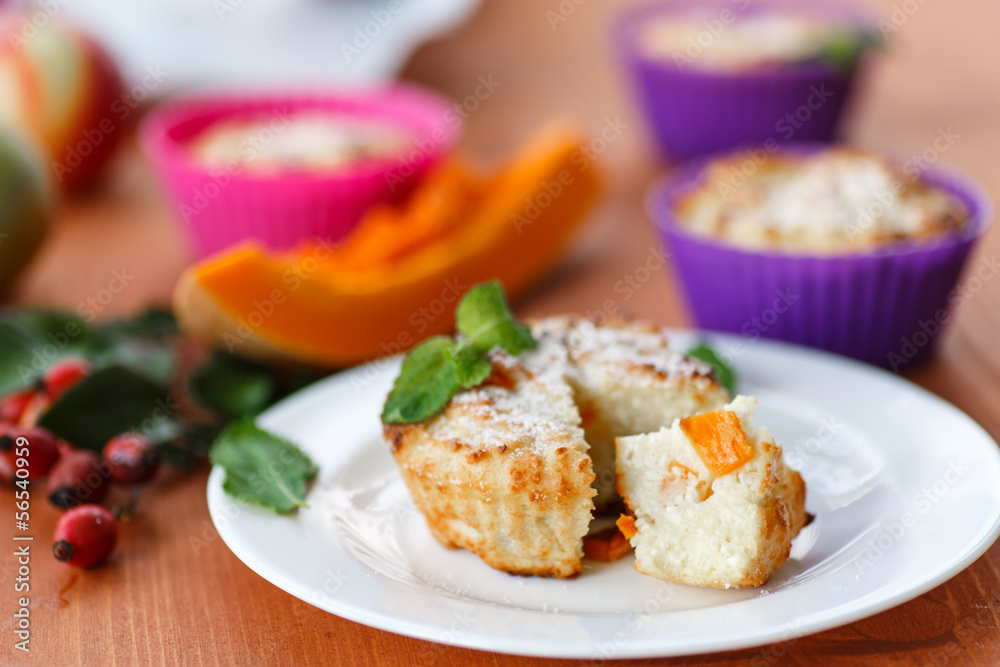cheese muffins with pumpkin