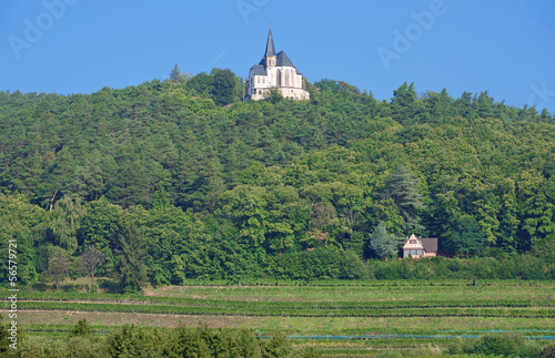 die Anna-Kapelle bei Gleisweiler an der Deutschen Weinstrasse