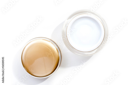 Obraz na płótnie beauty cream container on white background w salonie