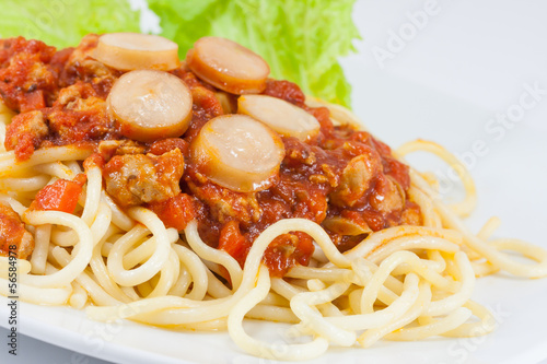 Spaghetti with Tomato Sauce and Sliced Sausages